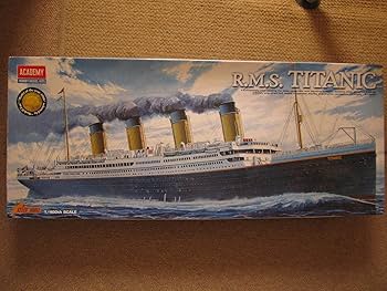 Amazon | アカデミー 1/400 R.M.S タイタニック 100周年